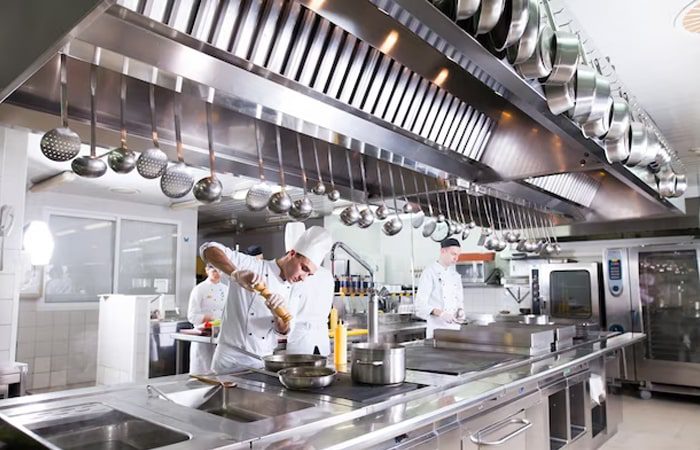 اصول طراحی آشپزخانه صنعتی تا راه اندازی تجهیزات آشپزخانه صنعتی و مدیریت رستوران